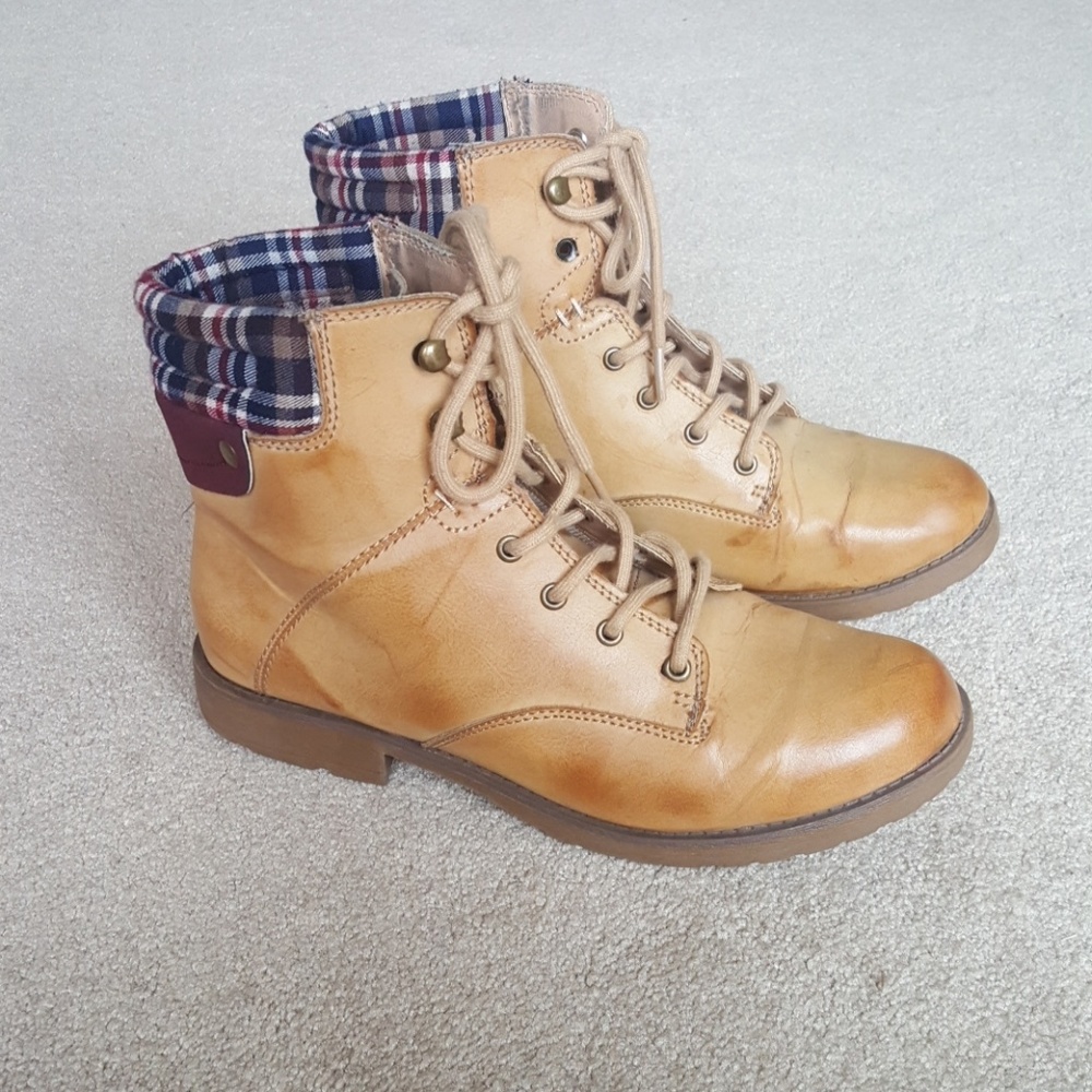 Rampage ankle combat boots